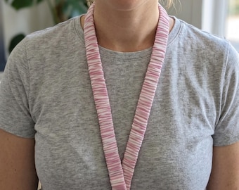 Cordón tipo scrunchie de 2,5 cm de ancho / Cordón de tela suave / Cordón cómodo para el cuello / Cordón para profesores / Cordón manos libres para uso diario