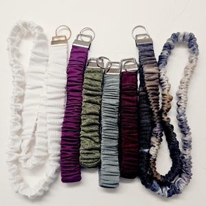 Scrunchie lanyard/ Wristlet keyfob/ Crossbody lanyard keychain / Winter fall lanyard