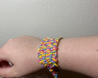 Pulsera con bandera del orgullo bisexual