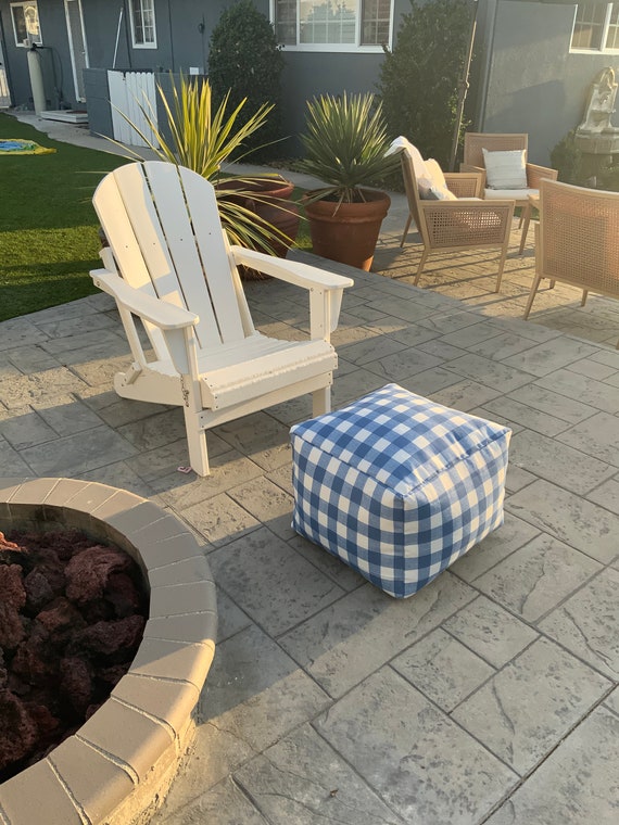 Black and sale white plaid ottoman