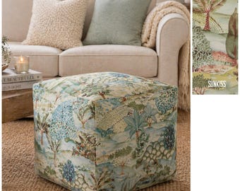 Puf otomano con estampado botánico de paisaje sereno, puf con paisaje azul y verde, puf botánico azul y verde, puf con estampado de paisaje