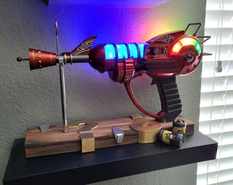 Bo3 Electronic Raygun MK1 with lights and sounds  ** READ DESCRIPTION**