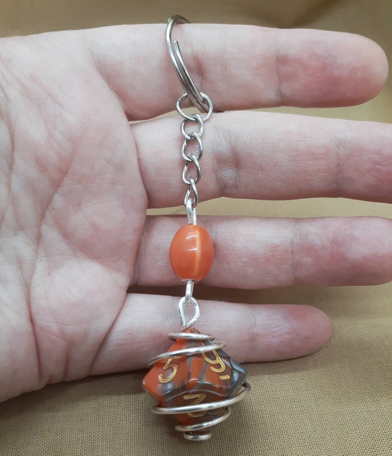 Wire Wrapped Keychain D10 Beaded Keychain Gamer Keychain Etsy