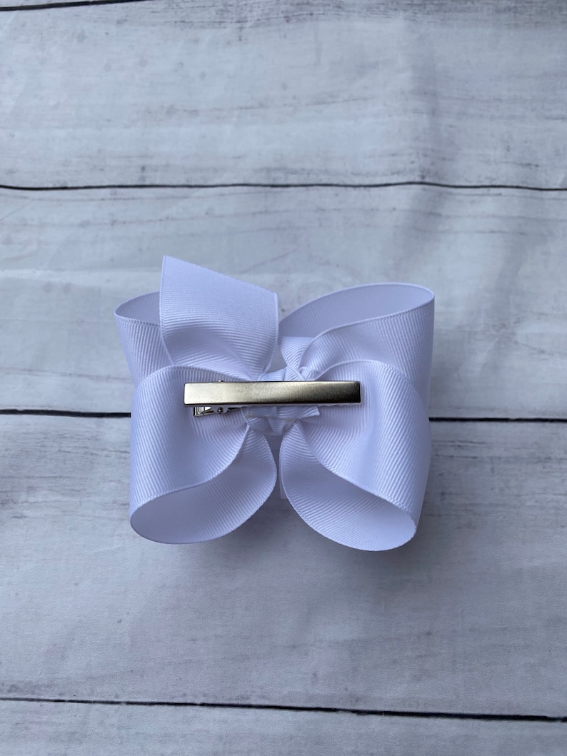 White 4 Inch Hairbow