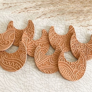 Pre-cut Paisley Embossed Mina Earring Bundle (4pair)