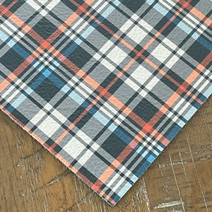Bonnie Tartan Plaid 8x10 on Genuine Cowhide Sheets