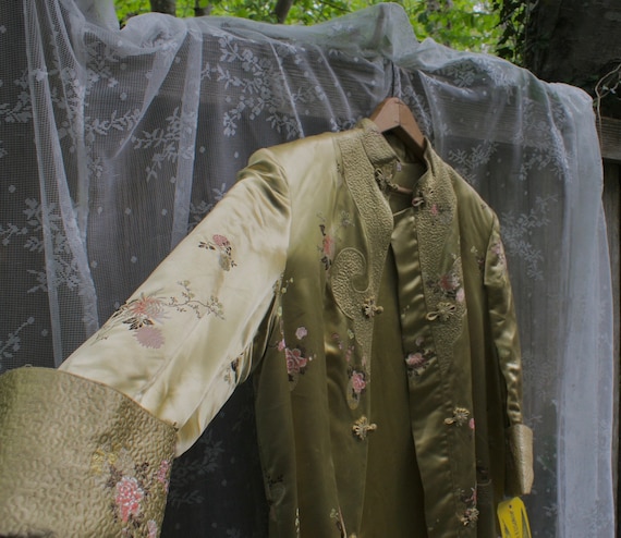 Vintage Chinese Cheongsam Overcoat
