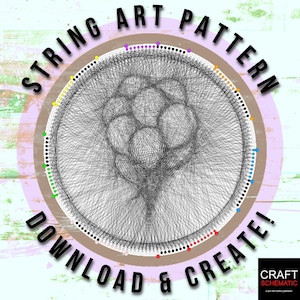 Può includere: Modello di string art con un design a fiore. Il modello è composto da un cerchio con una serie di punti attorno al bordo. I punti sono collegati da linee per creare il design del fiore. Il testo "String Art Pattern" è scritto attorno al cerchio. Il testo "Download & Create!" è scritto sotto il cerchio.