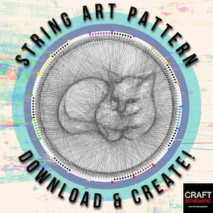 Puede incluir: Patrón de arte de cuerda de un gato durmiendo con un círculo colorido a su alrededor. El texto "String Art Pattern Download & Create!" está escrito alrededor del círculo.