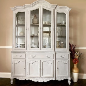 SOLD!!! Sample only! Vintage China Cabinet | Dining Hutch | French Provincial