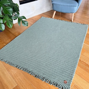 Rechteckiger gehäkelter Teppich mit Fransen, Handgeknüpfter Teppich aus Baumwolle, salbeigrüne Badezimmermatte, einfacher Fadenteppich Bild 3