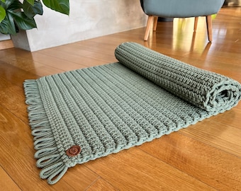 Alfombra rectangular de crochet con flecos, alfombra de algodón hecha a mano, alfombra de baño verde salvia, alfombra de hilo simple