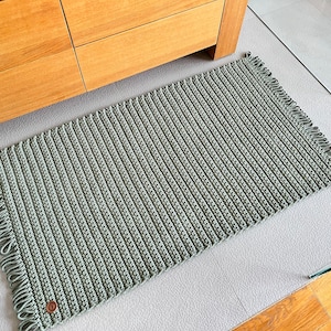 Rechteckiger gehäkelter Teppich mit Fransen, Handgeknüpfter Teppich aus Baumwolle, salbeigrüne Badezimmermatte, einfacher Fadenteppich Bild 6