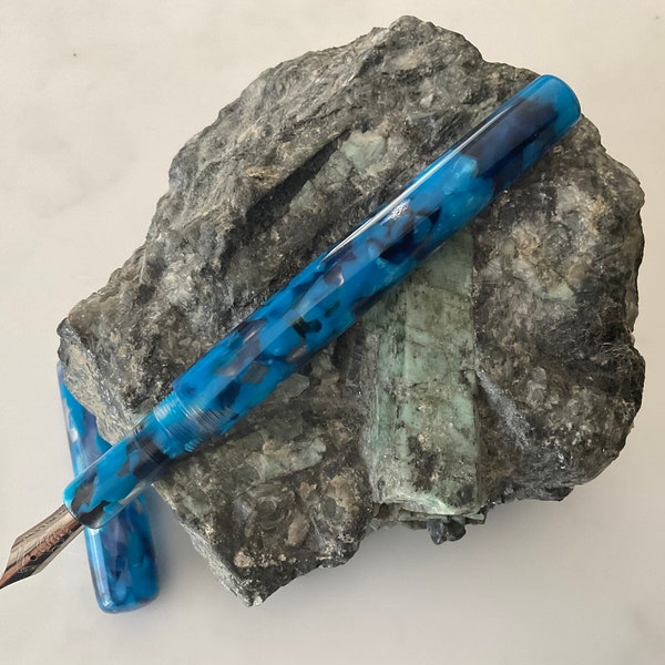 Cyan perloid cellulose acetate bespoke fountain pen