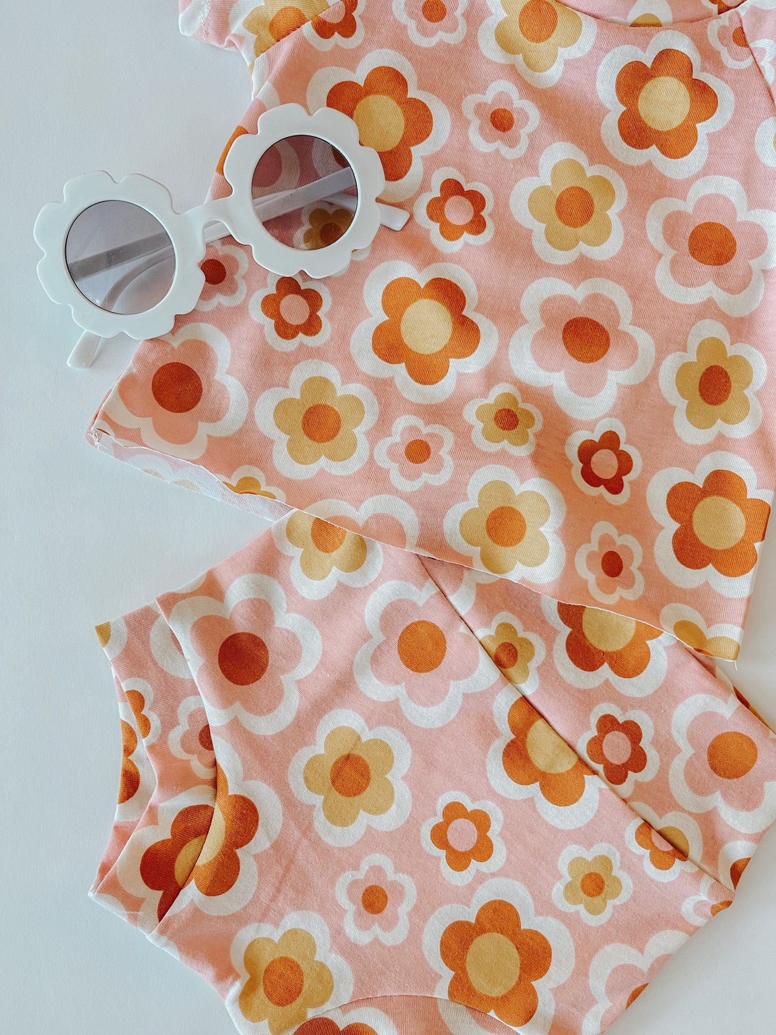 Retro Groovy Clothing Set Baby Girl Tee and Shorts Baby Etsy