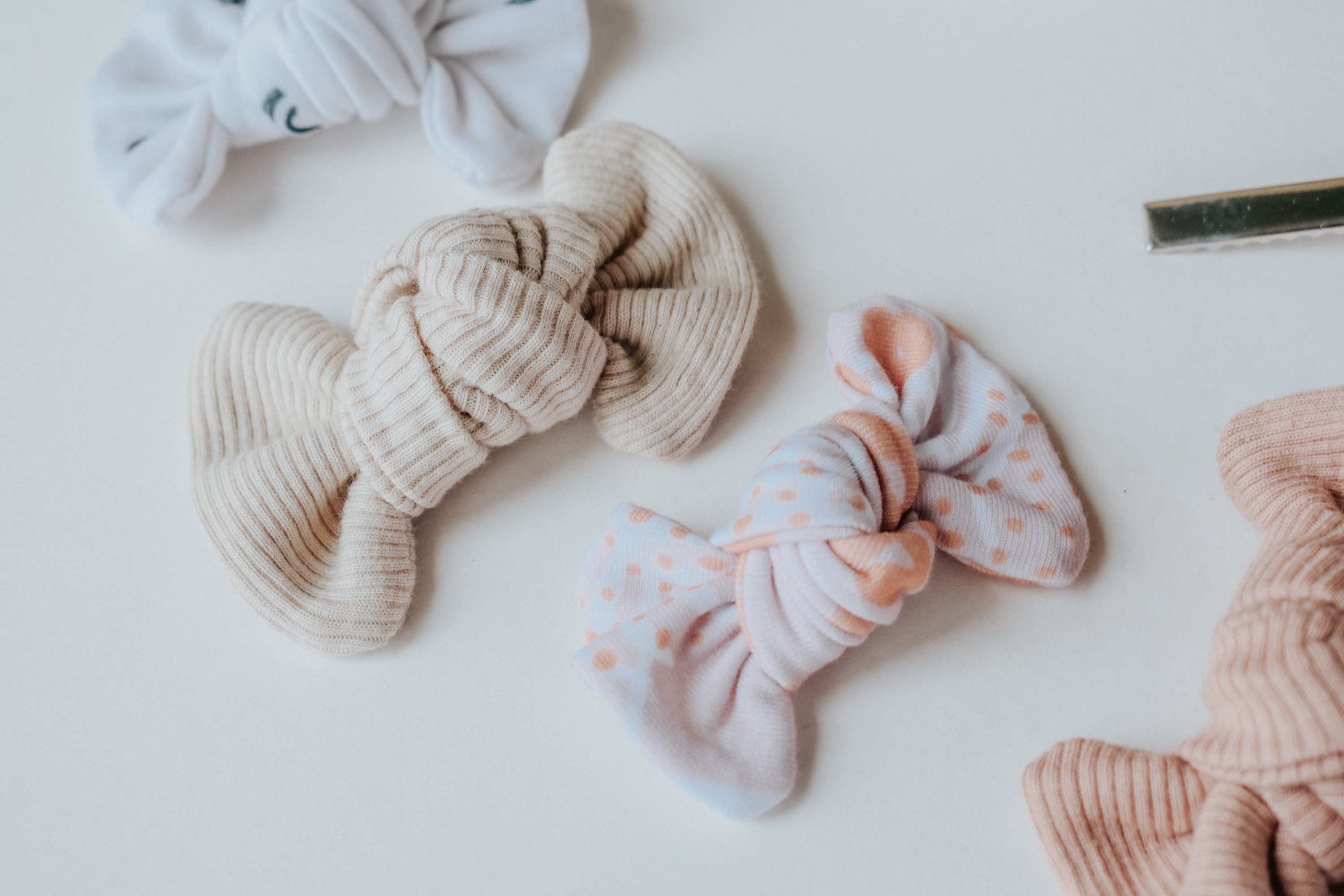 Chunky Knots | Newborn Baby Girl Bows | Baby Shower a gift | Toddler …