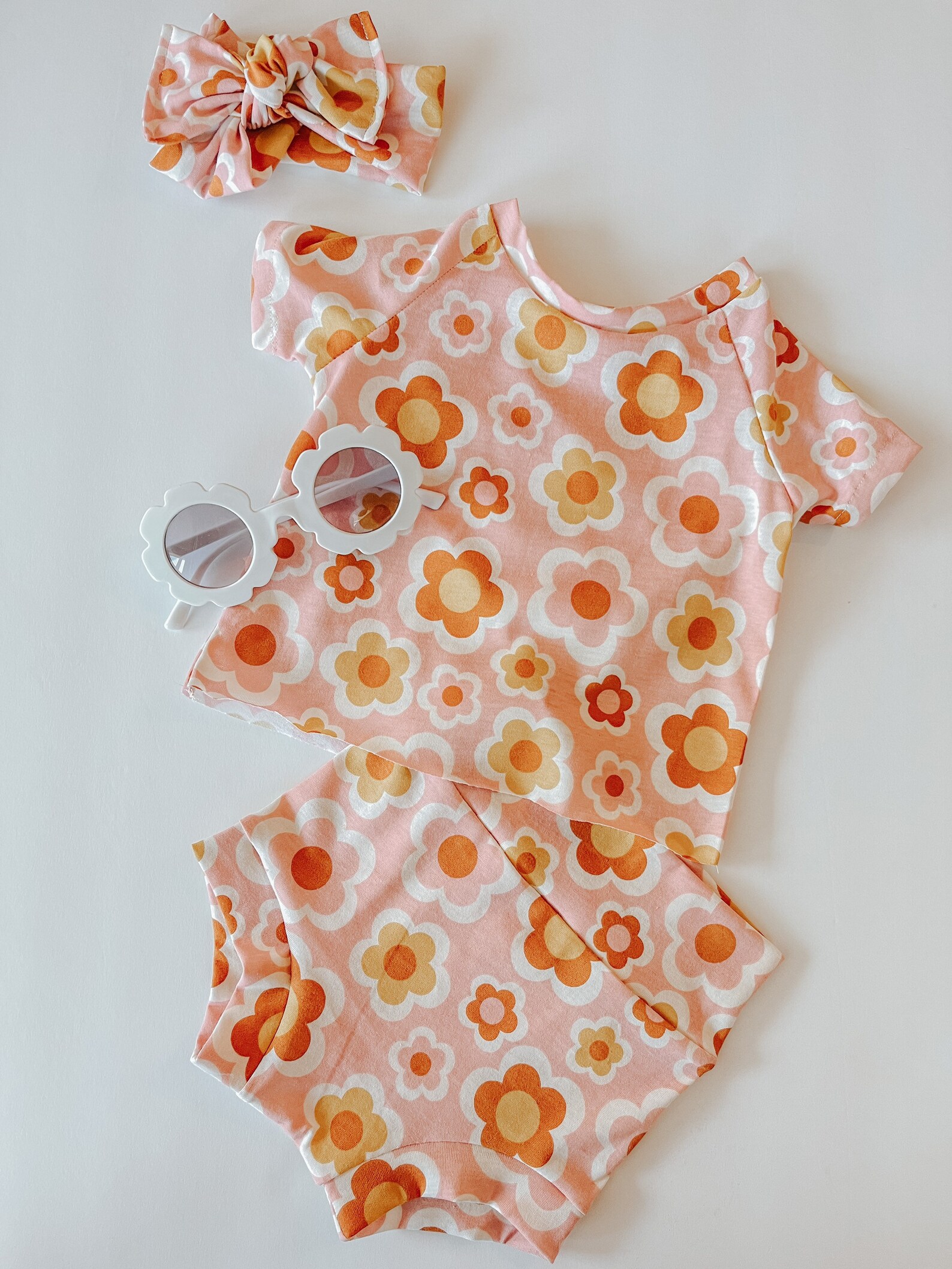 Retro Groovy Clothing Set Baby Girl Tee and Shorts Baby Etsy