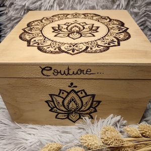 Sur-mesure : boîte en bois, marque-page, sous-verre, porte-clef, coulant de serviette