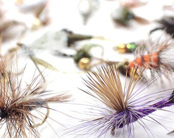 AMZfishing Lot De 2 Mouches Sèches Montées à La Main – Imitation Moustique Pour Truite