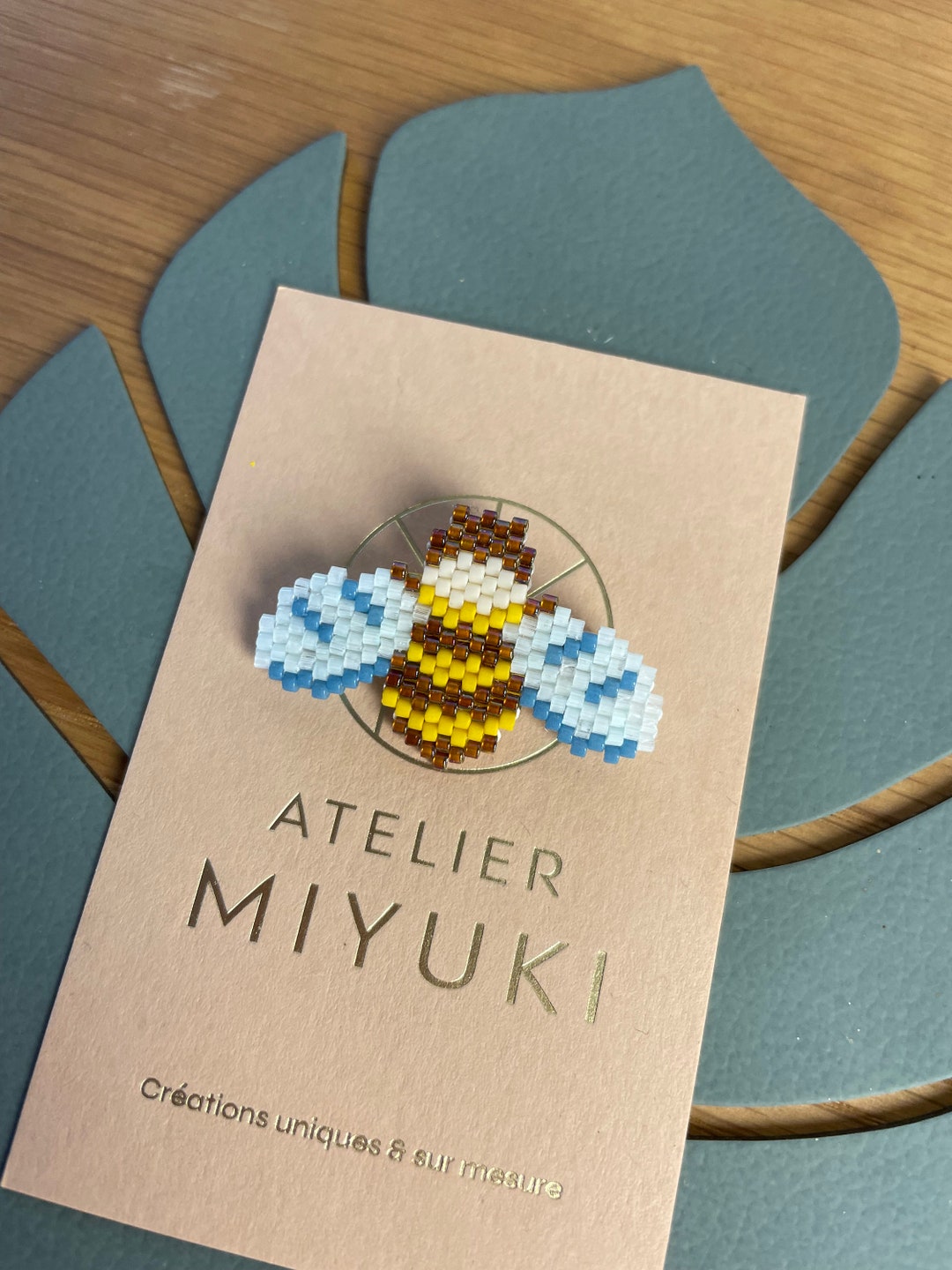 GFM® Broche Abeille Strass - Noël, Fête Des Mères, Anniversaire