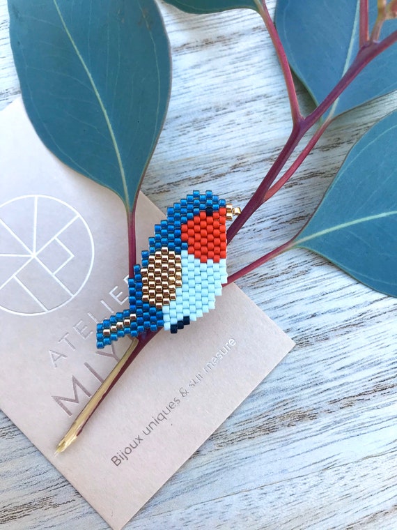 Robin Bird Brooch - pearl jewelry gift