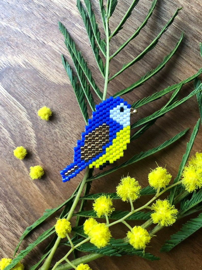 Broche Oiseau Mésange Bleue cadeau bijou perles image 3