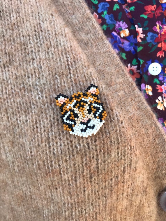 Tiger / animal brooch - pearl jewelry gift