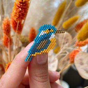 Pearl Kingfisher bird brooch - pearl jewelry gift