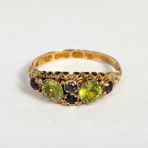 Antique, 15ct Gold, Peridot and Amethyst Ring, Hallmarked for Birmingham, 1866
