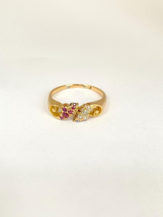 Vintage, 18ct Gold, Diamond and Ruby Snake Ring