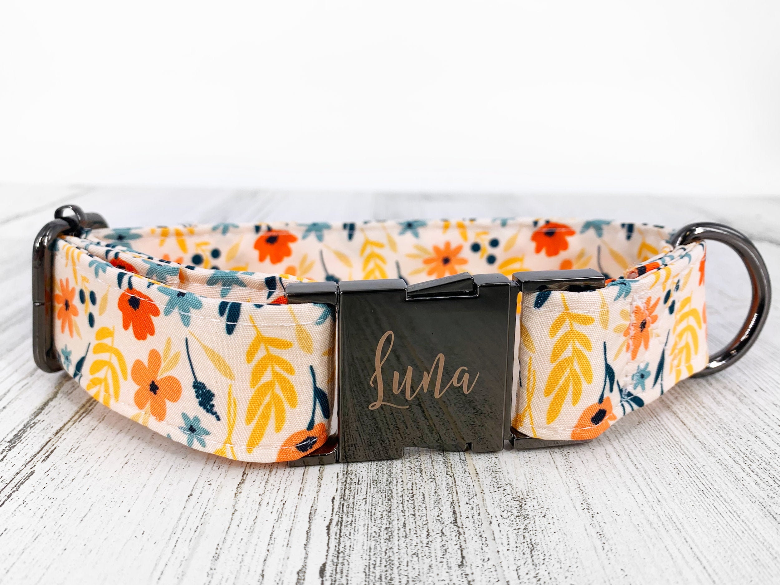 engraved pet collars