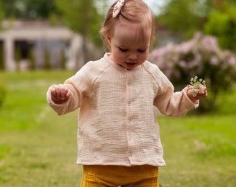 Newborn Muslin Top, Organic Cotton Top, Unisex Baby Top, Neutral Baby Shirt, Muslin Baby Shirt