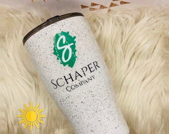 This 30oz Louis Vuitton tumbler🔥😍 Message for your custom order! 🌵🎨  #TheCraftyCactus #LV #glitter, By The Crafty Cactus