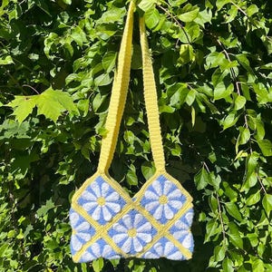Crochet Daisy Bag