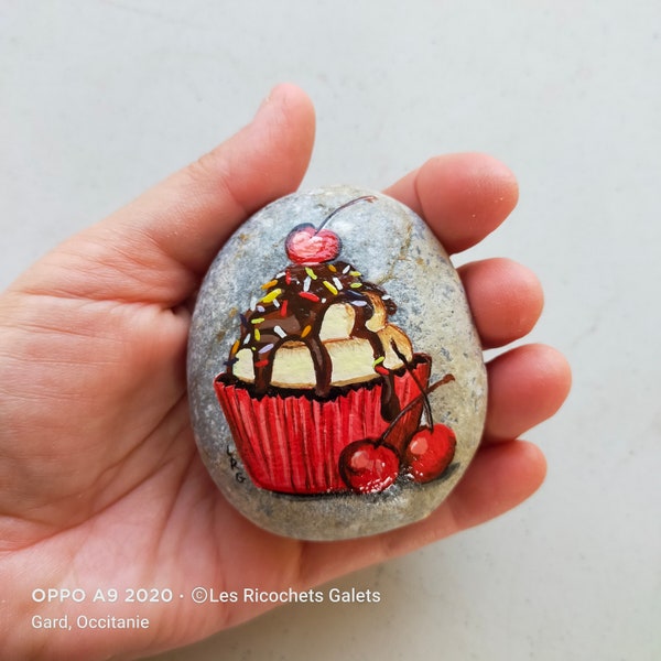 gâteau cupcake - peinture acrylique - idée cadeau - original - anniversaire - noël home decor