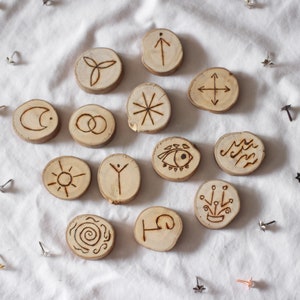 Lot de 13 runes divinatoires de sorcière, taille JUMBO, révélateur de bonne aventure, cadeau spirituel