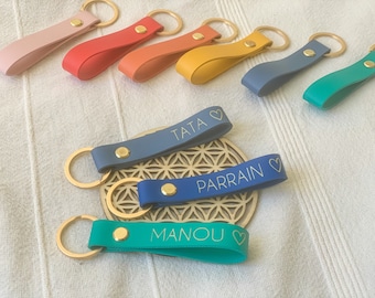 Porte clés personnalisé en Cuir PU - porte clefs, famille - cadeau - papa, maman, papi, mamie, tonton, tata, parrain, marraine