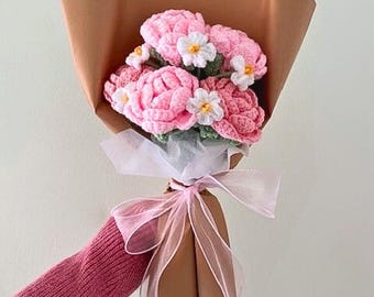 Handmade Crochet Flower Bouquet – Pretty in Pink Roses – Luxury Galentine’s & Romantic Gift.