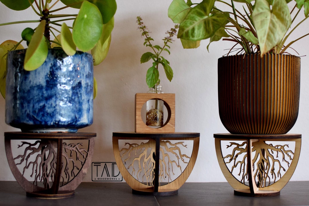 Round Indoor Wooden Plant Stand - Circular Pot Riser With Tree / Plant ...
