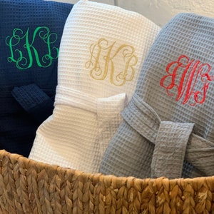 Monogrammed Bridesmaid Robes, Bridal Party Personalized Waffle Robes, Bridesmaid Bridal Party Gift, Wedding Party Gift,