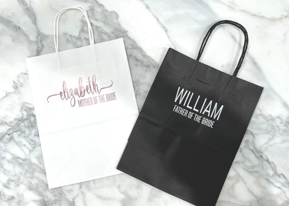Gift Bags with Names, Bridesmaids Gift Bags, Personalized Gift Bags, Bachelorette Party Gift Bags with Names, Paper Gift Bags with names