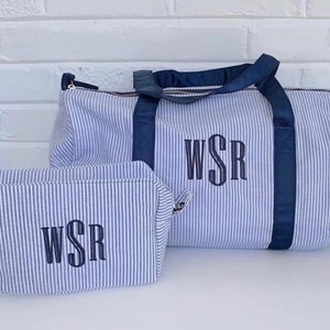 Monongrammed Personalized Seersucker Duffle Barrel Bag, Preppy Children&#39;s Travel Bag, Ballet, Sports, Sleepovers, Daycare, Weekend Overnight