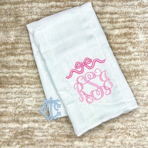 Baby Girl Monogram Bib Burp Cloth, Baby Girl gift, Baby Girl coming home Accessories, Monogram baby gown, Monogram baby gift, Baby shower