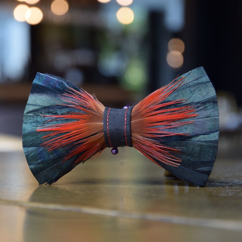 reception made of bird feathers groom unique feather Rooster: gifts for him luxury zero waste wedding no waste
