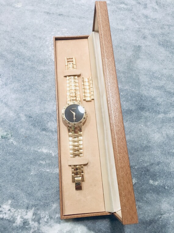 Gucci Black/gold Tone 3300m Watch With 