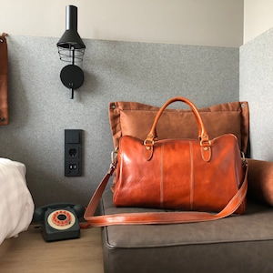 Leather travel bag, personalized duffel bag, leather weekender bag, leather gym bag, gift for him, gift for father, birthday gift