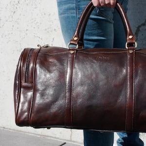 Leather travel bag, personalized duffel bag, leather weekender bag, leather gym bag, gift for him, gift for father, birthday gift