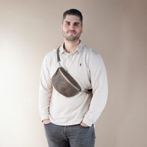 Leather fanny pack for men, belly bag, bum bag, belly bag, personalized crossbody bag, belt bag, birthday gift, handmade gift for men