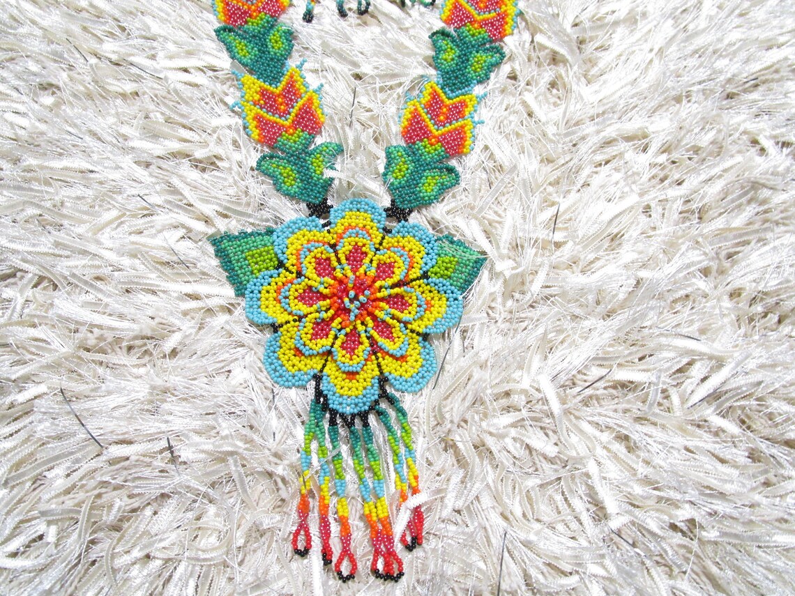 Huichol Flower Necklace Mexico Bead Necklace Huichol Etsy