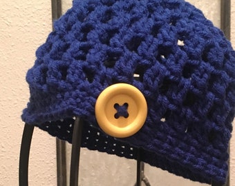 Handmade - Big Button Cozy Hat